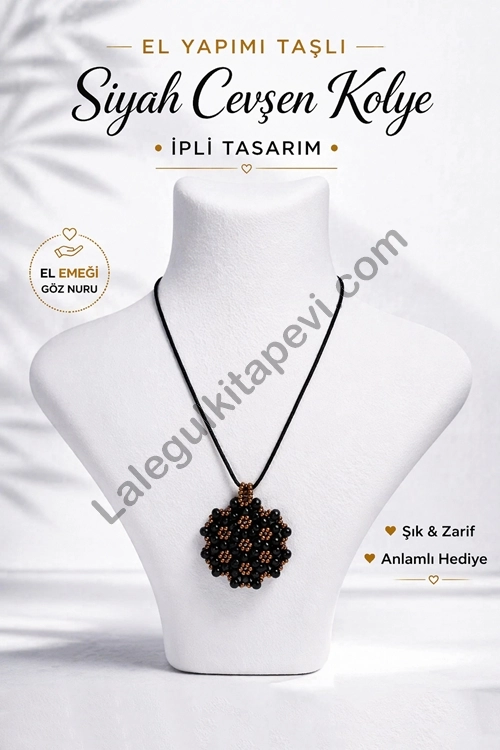 El%20Yapımı%20Cevşen%20Kolye%20Büyük%20Boy%20Siyah